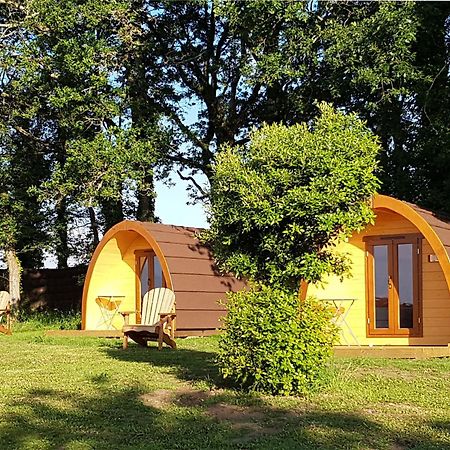 Gites & Tiny Houses Les Hauts De Toulvern Baden Phòng bức ảnh